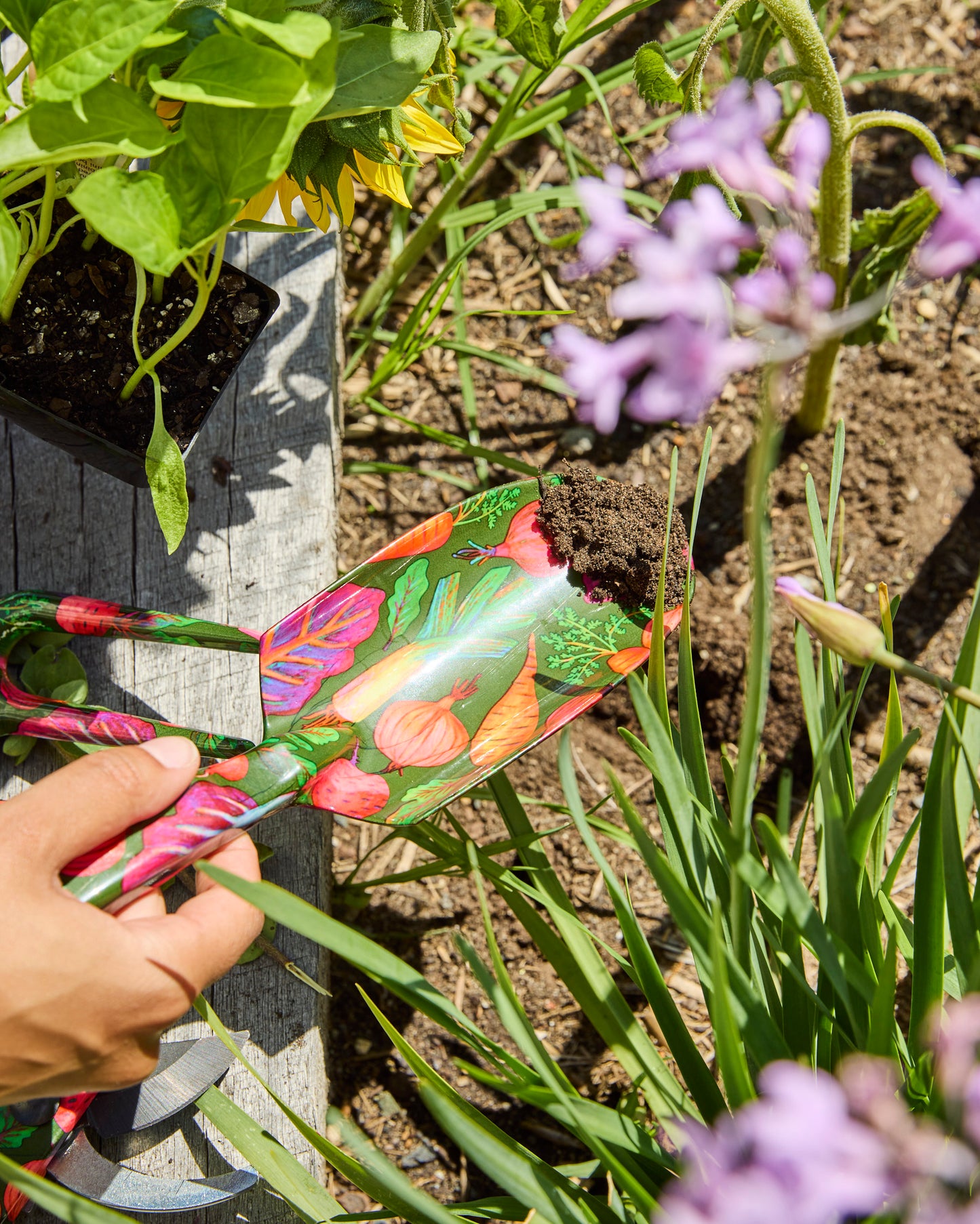 Veggie Soup Garden Tools and Gloves Set One Size