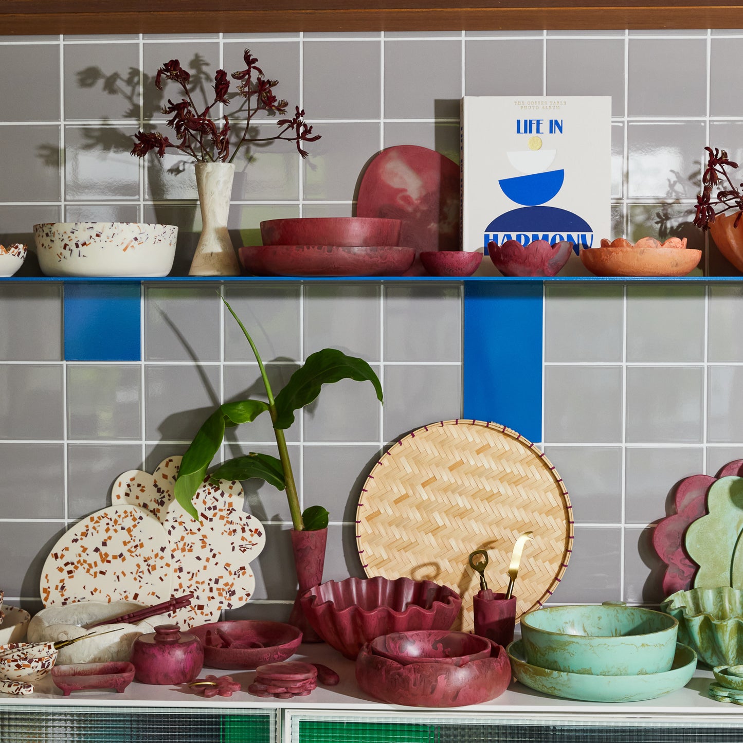 Elessi Vase- Rhubarb