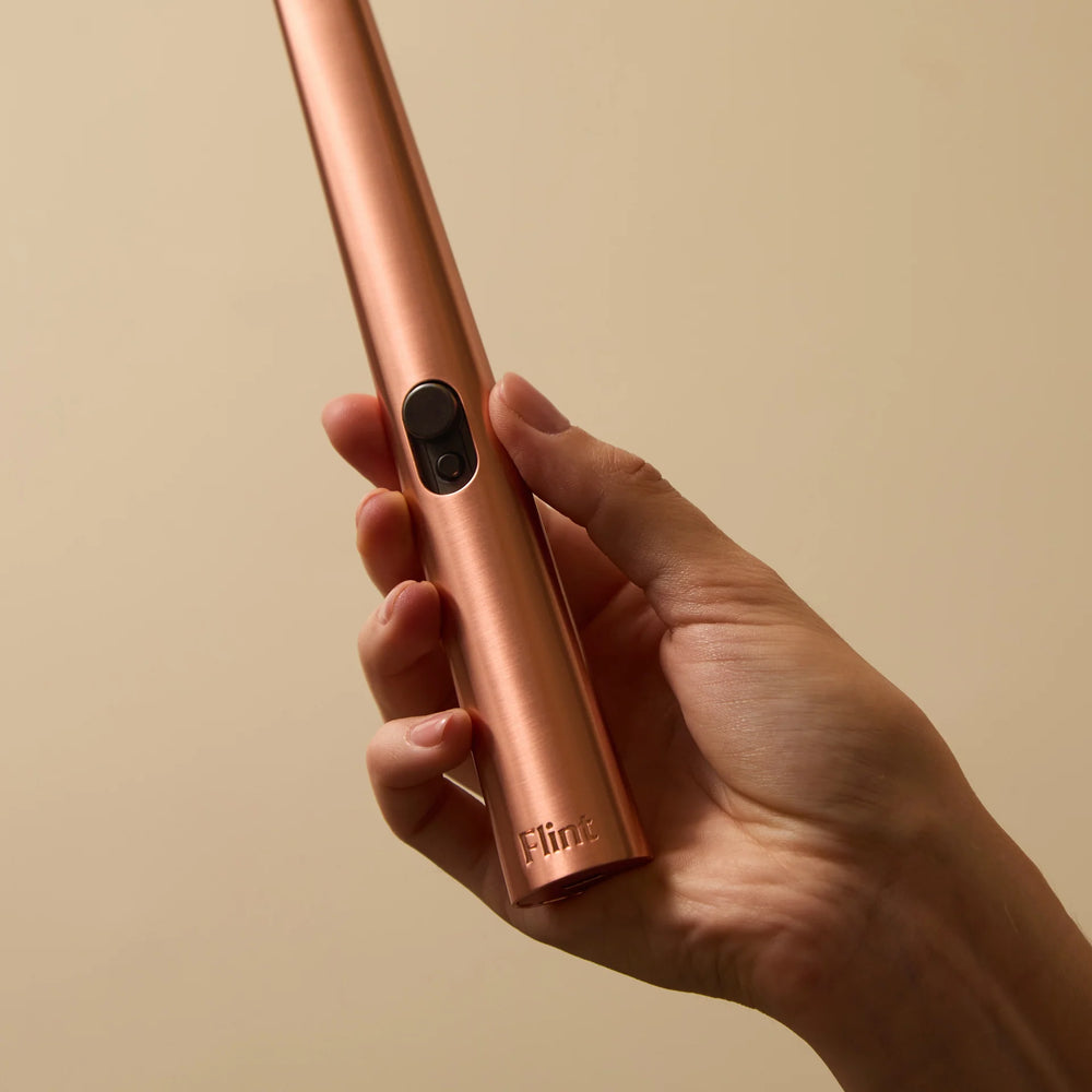 
                      
                        Flint Rechargeable Lighter
                      
                    