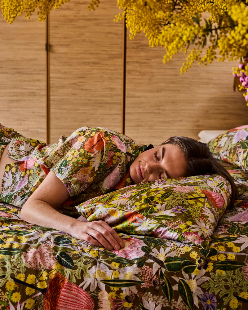 
                      
                        Native Silk Pillowcase- 1P
                      
                    