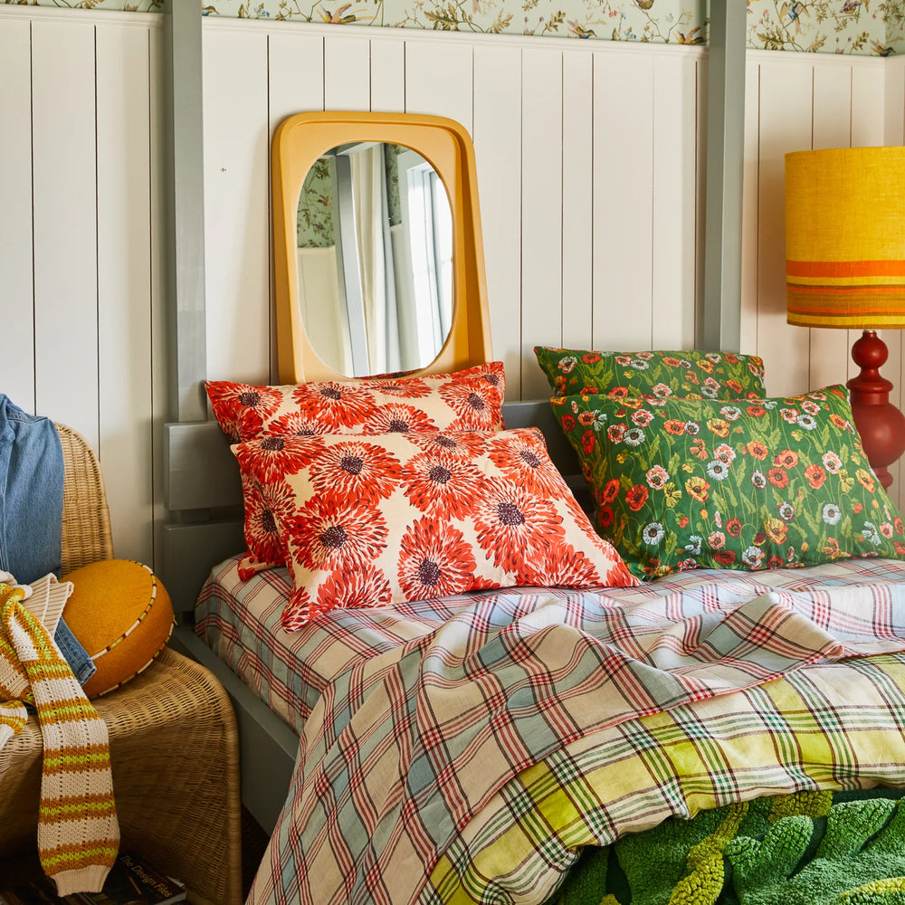 
                      
                        Isabelle Linen Pillowcase Set- Flame Standard
                      
                    