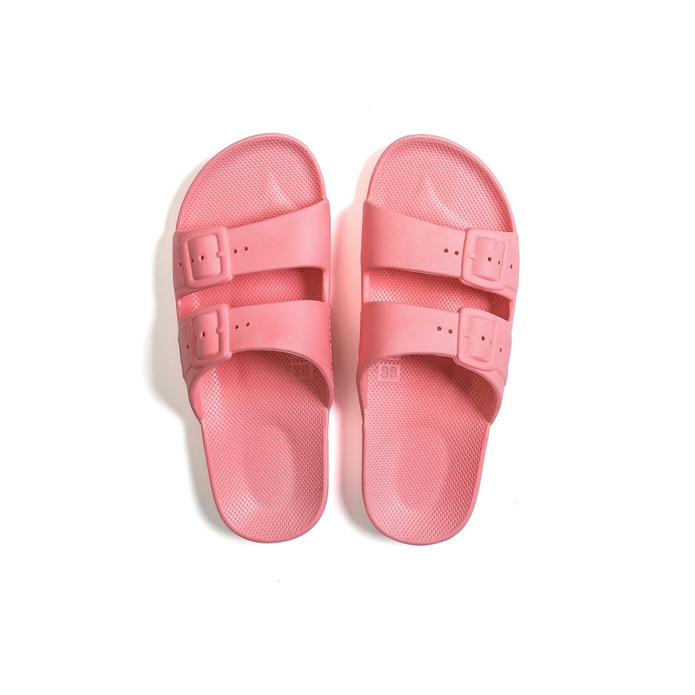Pink Martini Slide